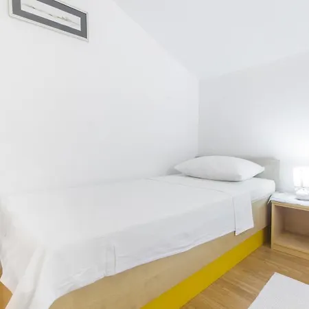Sunny Days Apartamento Vodice