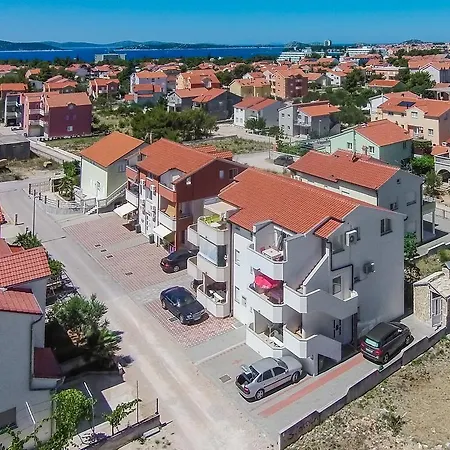 Sunny Days Apartamento Vodice