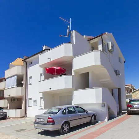 Sunny Days Apartamento Vodice